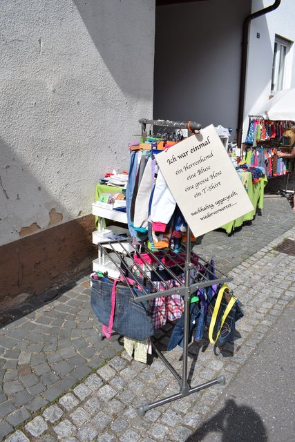 Baby- und Kinderbekleidung in liebevoller Handarbeit hergestellt.  | Foto: B.Bender