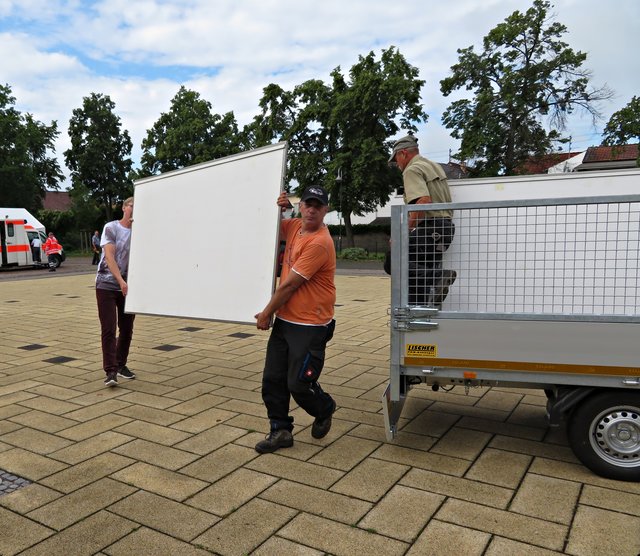 Hilfe vom Bauhof | Foto: Brigitte Melder