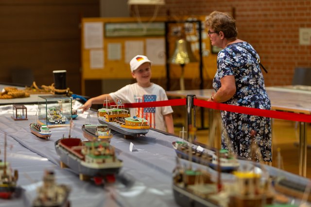 Ausstellung zur Rheinschifffahrt  | Foto: Paul Needham