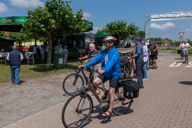 Deutsch-französische Freundschaft genießen beim Begegnungsfest in Leimersheim | Foto: Paul Needham