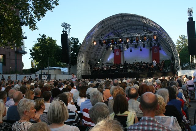 Der Berliner Platz war komplett gefüllt. | Foto: BAS