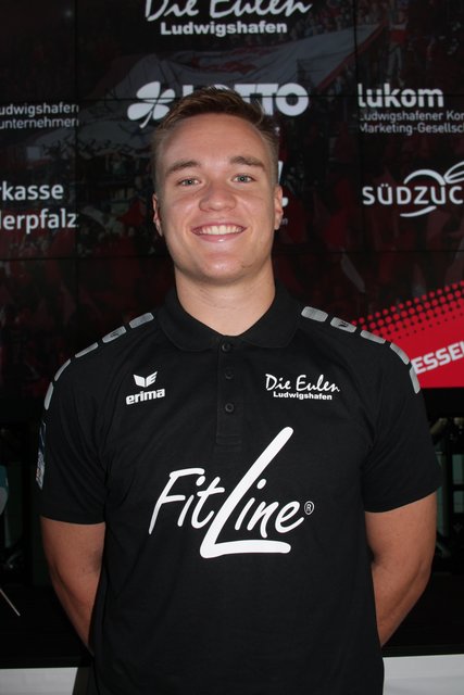 Der 19-jährige Rückraumspieler Max Neuhaus kommt vom SC Magdeburg