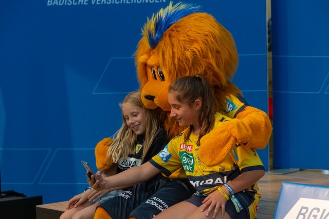 BGV-Saisoneröffnung der Rhein-Neckar Löwen - Spaß mit Conny | Foto: Paul Needham