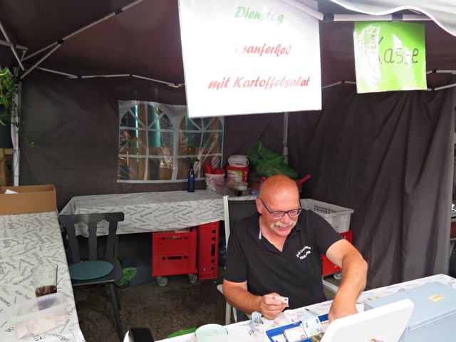 Der nette Herr an der Kasse | Foto: Brigitte Melder