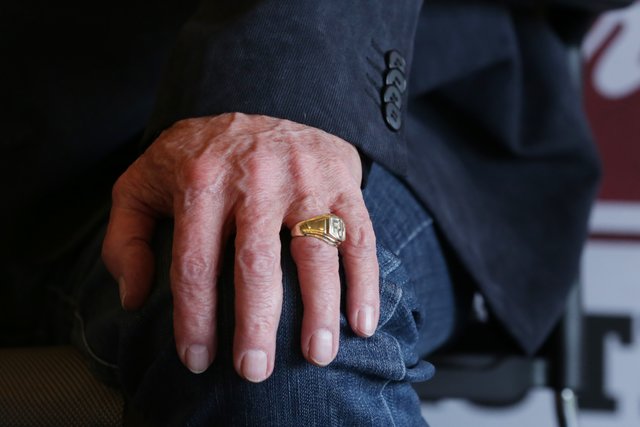 Der Goldene Ehrenring des FCK | Foto: Jens Vollmer