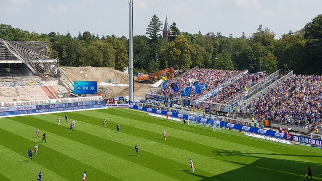 Blick auf den Gästeblock | Foto: jow