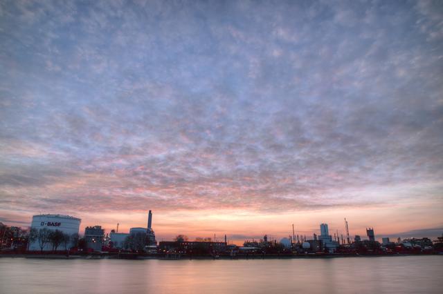 Industrielandschaft - März