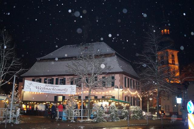 Weihnachtsmarkt in Kirchheim an der Weinstraße