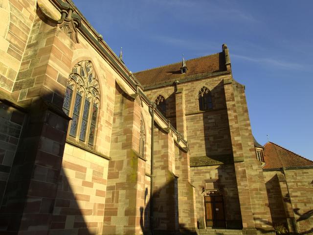 Die Kirche "St. Johannes der Täufer" in Ottersweier (Winter)