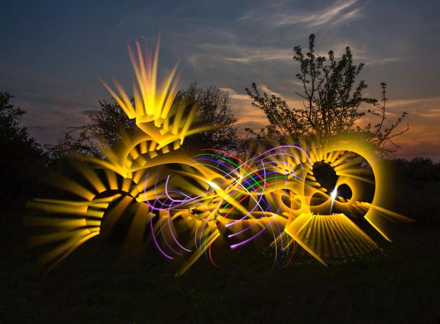 Auf dem Feld 12 Morgen in Schifferstadt entstand dieses Lighpainting im Juli