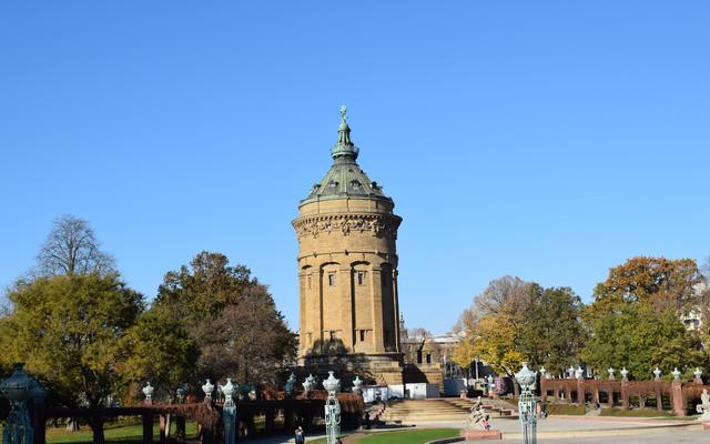 Wasserturm Mannheim, Dezember | Foto: Claudia Charlotte Ernst