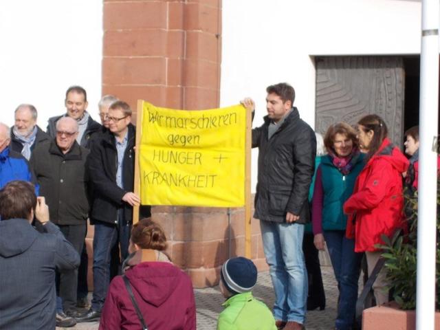 In Gossersweiler-Stein Tradition: der Hungermarsch.   | Foto: ps