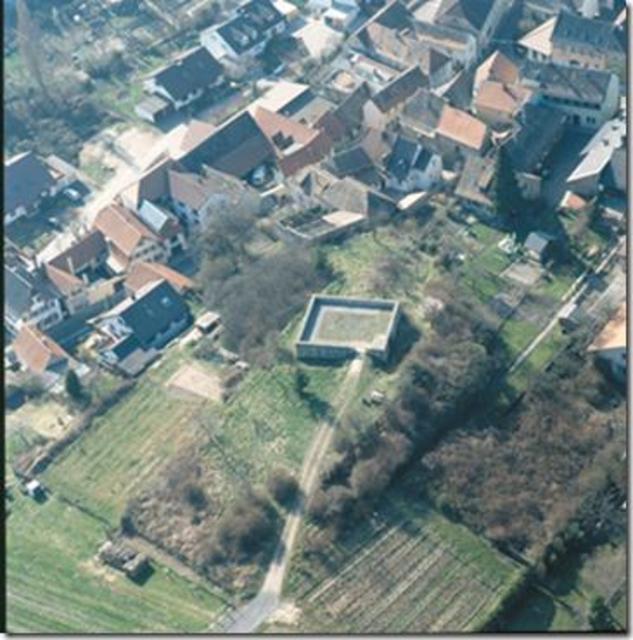 „Burgreste“ in Gimmeldingen. | Foto: ps