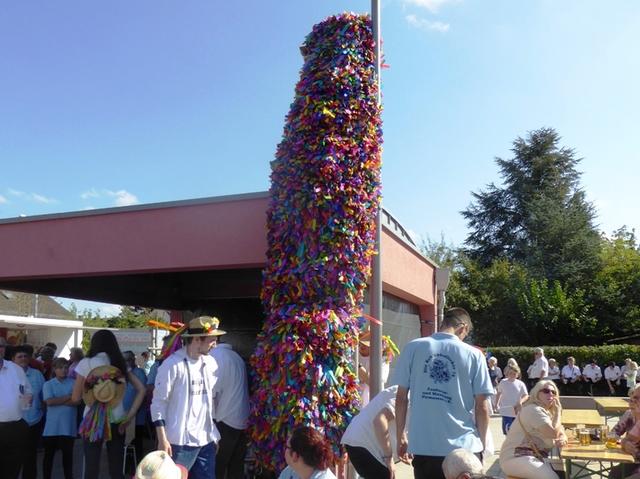 Der Kerwestrauß darf natürlich auch nicht fehlen  Foto: PS