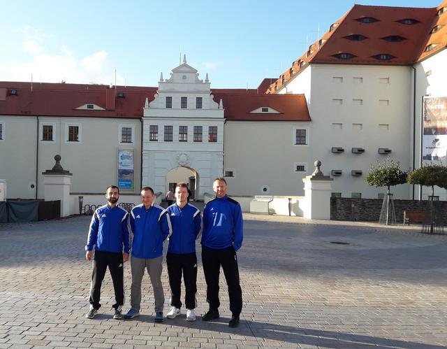 Sightseeing-Tour durch die Altstadt von Freiberg - hier vorm Schloss | Foto: |szip
