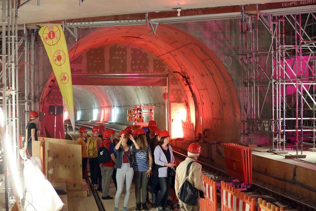 Foto mit Tunnel: Beliebtes Fotomotiv war der Tunnelanfang in Richtung Kronenplatz und Marktplatz. | Foto: Kasig