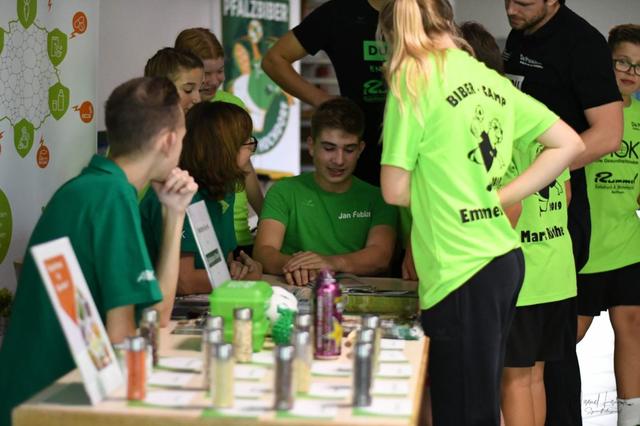 [Information und BIOZOOM-Messung der AOK]