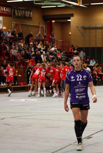 Jana Scheib...Vipers gegen Kurpfalzbären in Ketsch: 27:30...Sunset for the Vipers...

Text/FotoArchiv Wolfgang Merkel (Hasalaha)