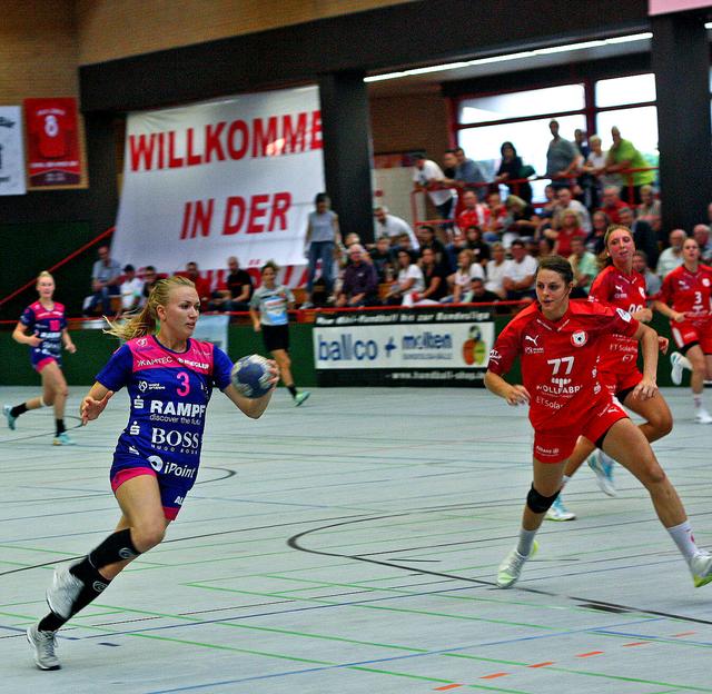 Katarzyna "Kasia" Janiszewska, comin' Superwoman auf der rechten TusSie-Seite, 65 Länderspiele für Polen...

Foto/FotoArchiv Wolfgang Merkel Hasalaha