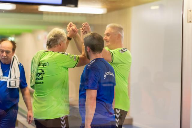 Dieter Ockert und Thomas Speck freuen sich über den verdienten und schwer erkämpften Sieg | Foto: SG Ettlingen