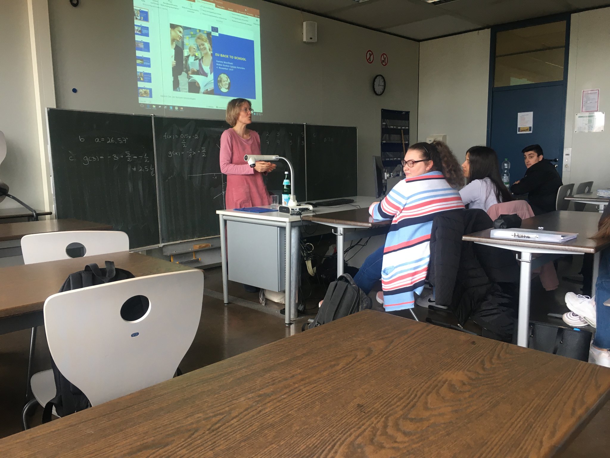 Walter Eucken Gymnasium Kaufmännische Schulen EU-Besuch in der Schule: „Back to school“- Die EU kommt zum zweiten Mal