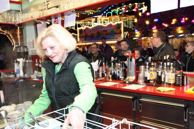 Ein kleines Schlückchen gab es auch hier am Stand | Foto: Mächtlinger/Durlacher.de