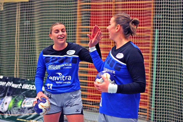 Jill Kooij bester Stimmung vor dem Spiel im DHB Cup in Ketsch


FotoArchiv Merkel+Merkel