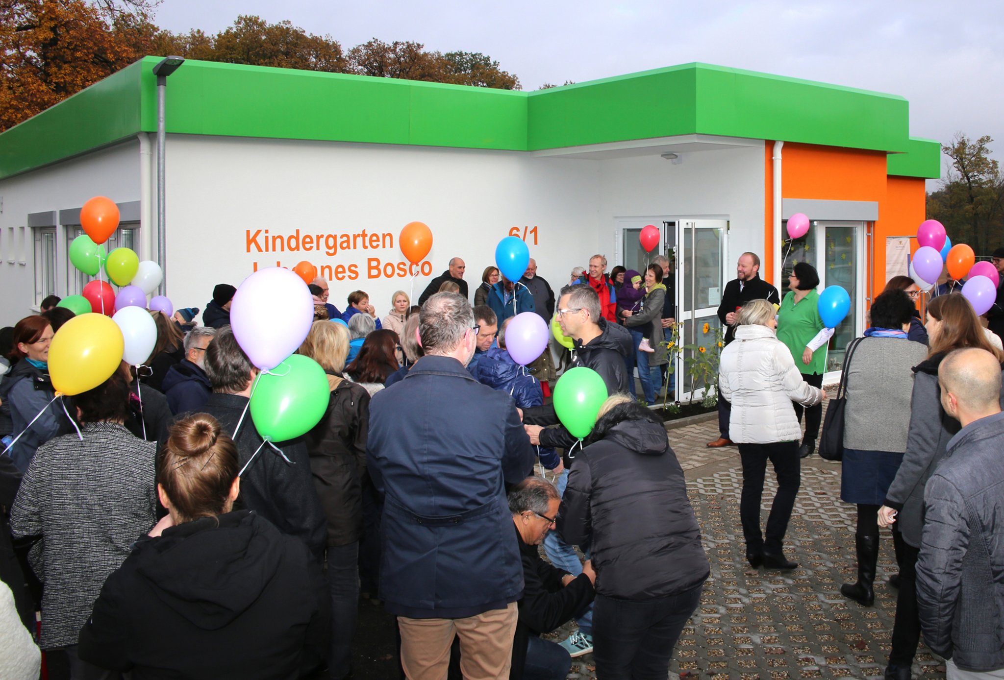 Tag der offenen Tür im neuen Kindergarten in Östringen: Hohe
