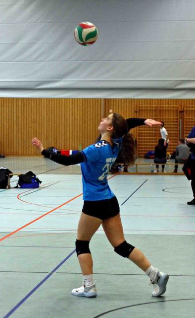 Annalena Koch (20) schlägt erneut auf...

FotoArchiv Merkel+Merkel