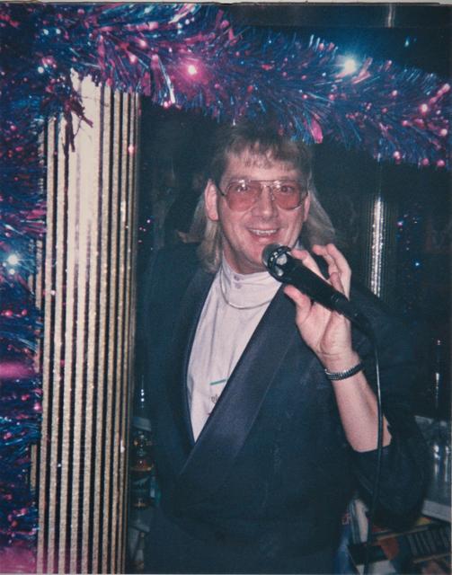 DJs waren einst auch Entertainer und Moderatoren. Rolf Geibel nannte sich damals Rolly Dee. | Foto: Rolf Geibel