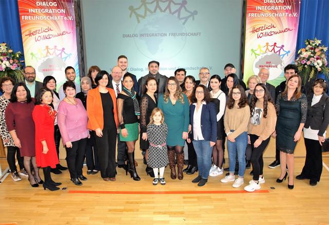 Die Organisatoren und Helfer vor dem Einsatz