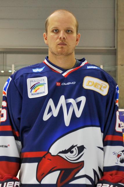 Verteidiger Joonas Lehtivuori (6) | Foto: PIX-Sportfotos