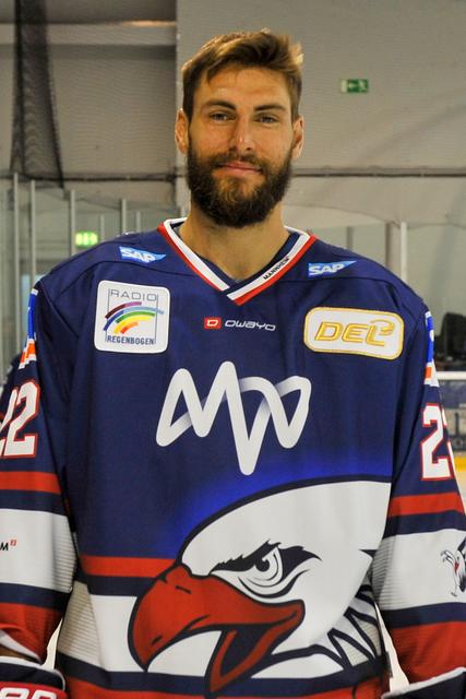 Stürmer Matthias Plachta (22)  | Foto: PIX-Sportfotos