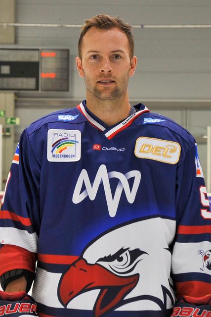 Stürmer Brent Raedeke (9)  | Foto: PIX-Sportfotos