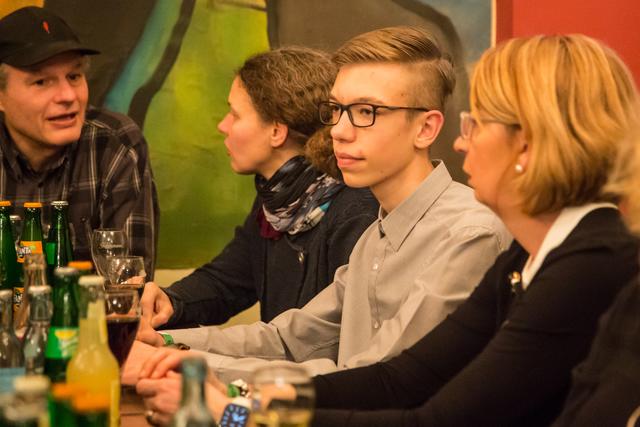 Die Wochenblatt-VIP-Gäste kamen schnell ins Gespräch | Foto: Roland Kohls