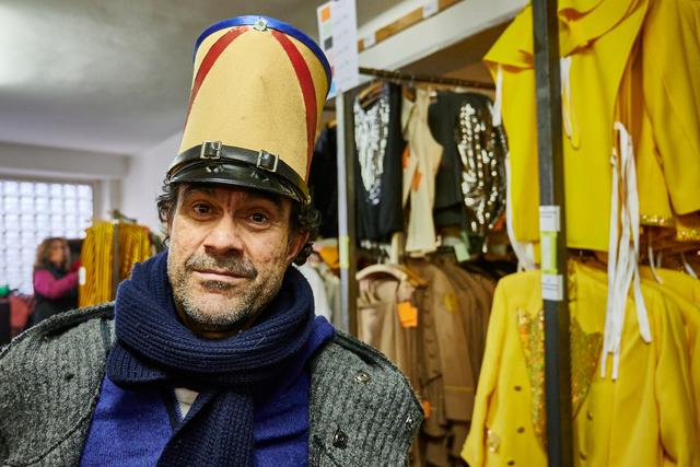 Gut behütet: Wochenblatt-Redakteur Peter Engelhardt.  | Foto: Christian Gaier