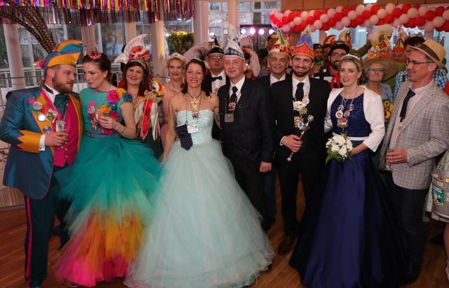 Tollitätentreff im Foyer der Germersheimer Stadthalle | Foto: Heike Schwitalla