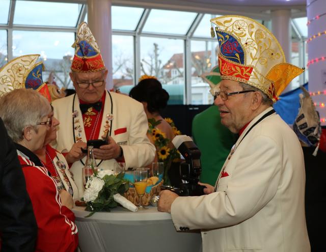 Tollitätentreff im Foyer der Germersheimer Stadthalle | Foto: Heike Schwitalla