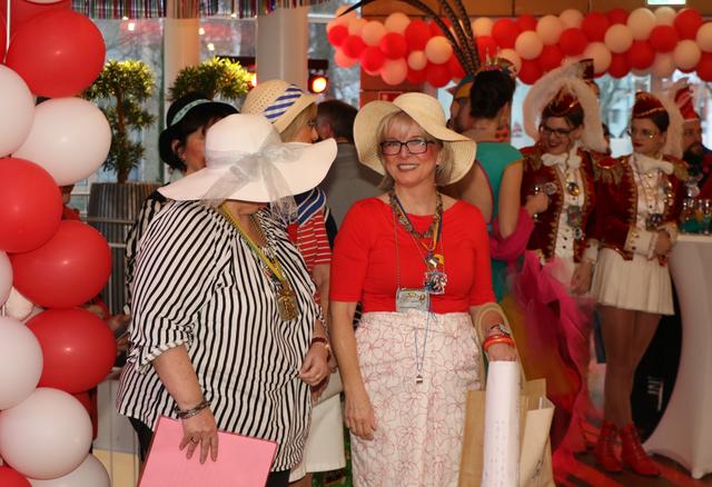 Tollitätentreff im Foyer der Germersheimer Stadthalle | Foto: Heike Schwitalla