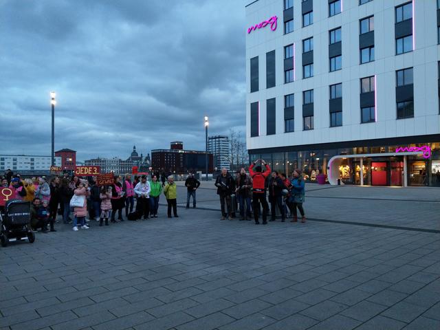 One Billion Rising in Ludwigshafen. | Foto: BAS