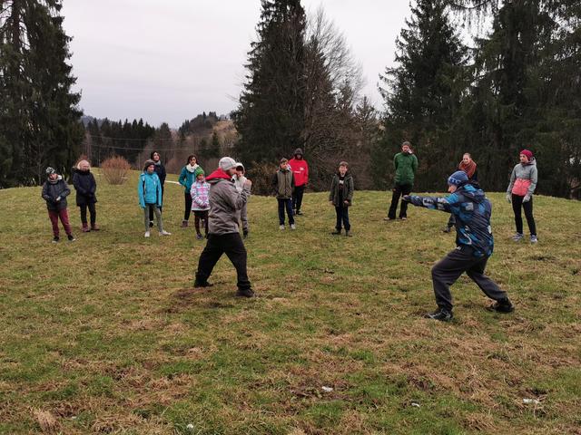 Philip Müller (4.Dan SKK) erläutert die Details | Foto: ps