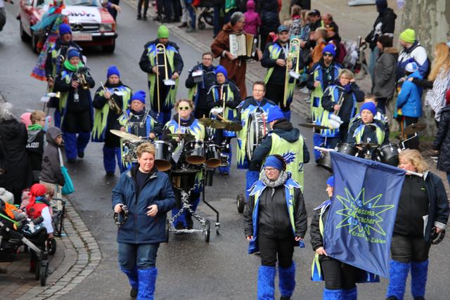 Ramba Zamba und Humba Humba Tätärä. Der Zug kommt. | Foto: Franz Walter Mappes