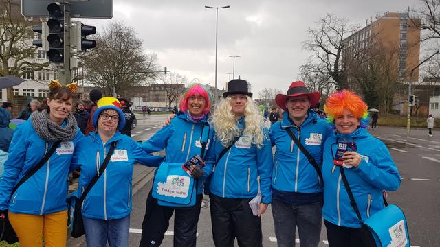 Auch im Einsatz: die Karlsruher Volunteers, die wieder jede Menge Infos dabei haben | Foto: www.jowapress.de