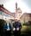 Der Dombauverein wird 25. Die Doppelspitze, Prof. Dr. Gottfried Jung und Dr. Barbara Schmidt-Nechl, hier mit dem Dom im Hintergrund und "Dombausteinen" in Händen. | Foto: Bauer
