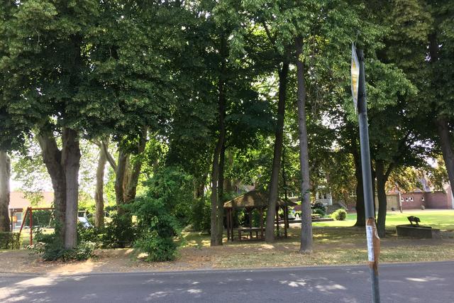 Ländliche Spielplatzidylle in Ophoven