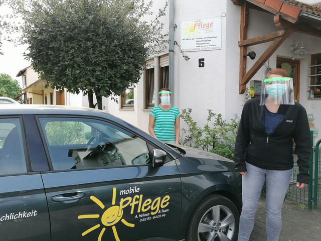 Speyerer Pflegedienst von Thorsten Thull mit Schutzvisieren ausgestattet | Foto: privat