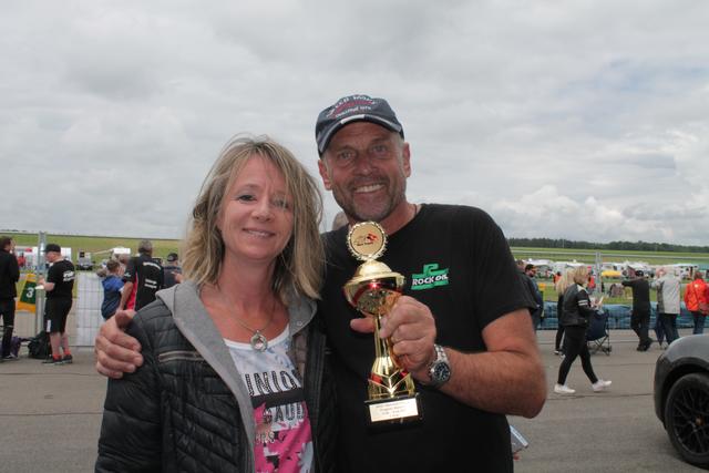 Herbert Hauf freut sich über den Sieg in Walldürn