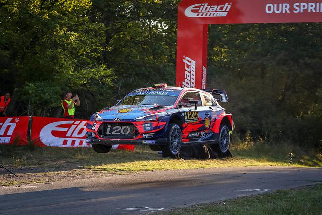 Thierry Neuville aus Belgien wurde im Vorjahr auf Hyundai Vize-Weltmeister