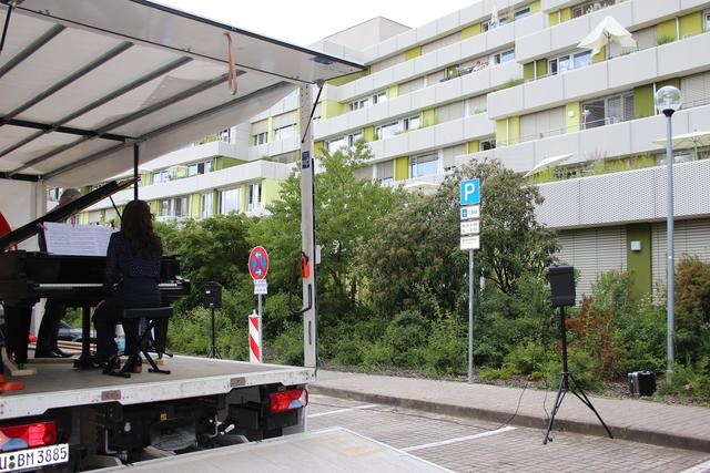 Das Konzert in der Huttenstraße. Zuvor trat die Pianistin im Haus Silbertal in Untergrombach auf. | Foto: PM