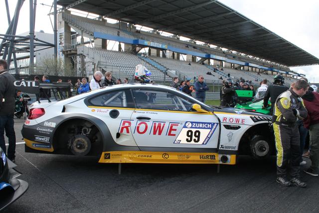 Im ROWE-BMW M6 GT3 mit der Startnummer 99 starten die Österreicher Philipp Eng und Lucas Auer (Foto Martin Sonnick) 
